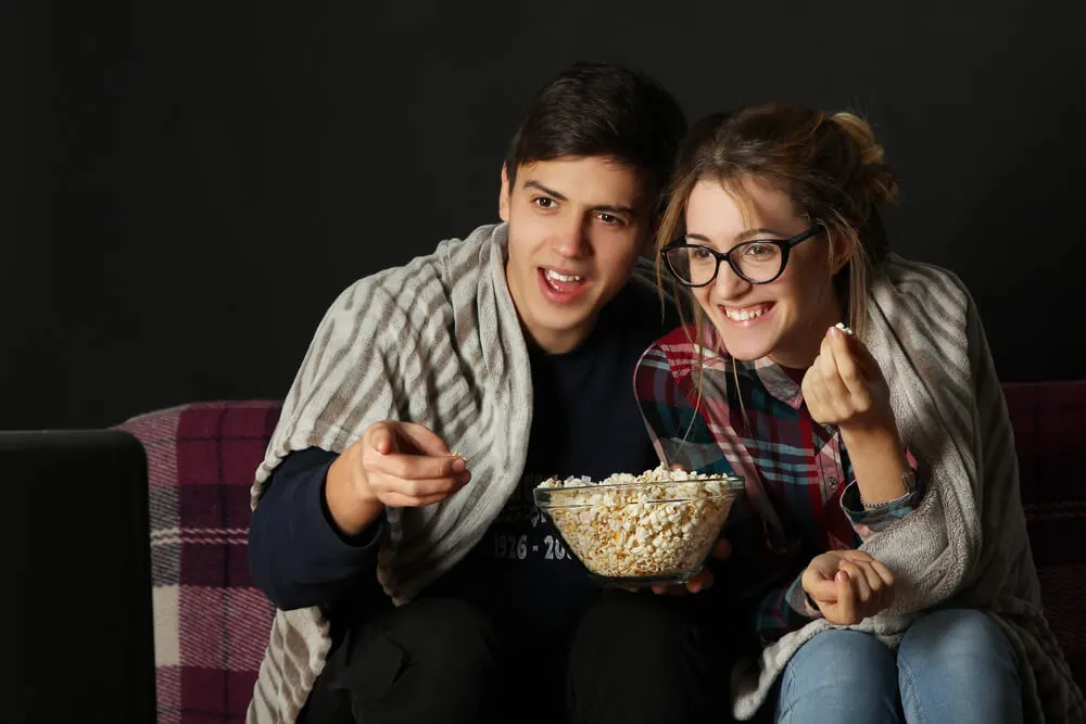 Imagem de capa do artigo 5 SÉRIES EM ESPANHOL PARA MARATONAR DURANTE AS FÉRIAS