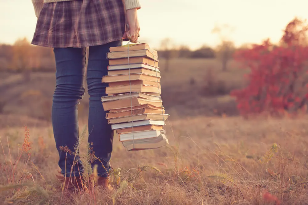 Imagem de capa do artigo 5 LIVROS IMPERDÍVEIS SOBRE VIAGEM PARA TREINAR SEU READING