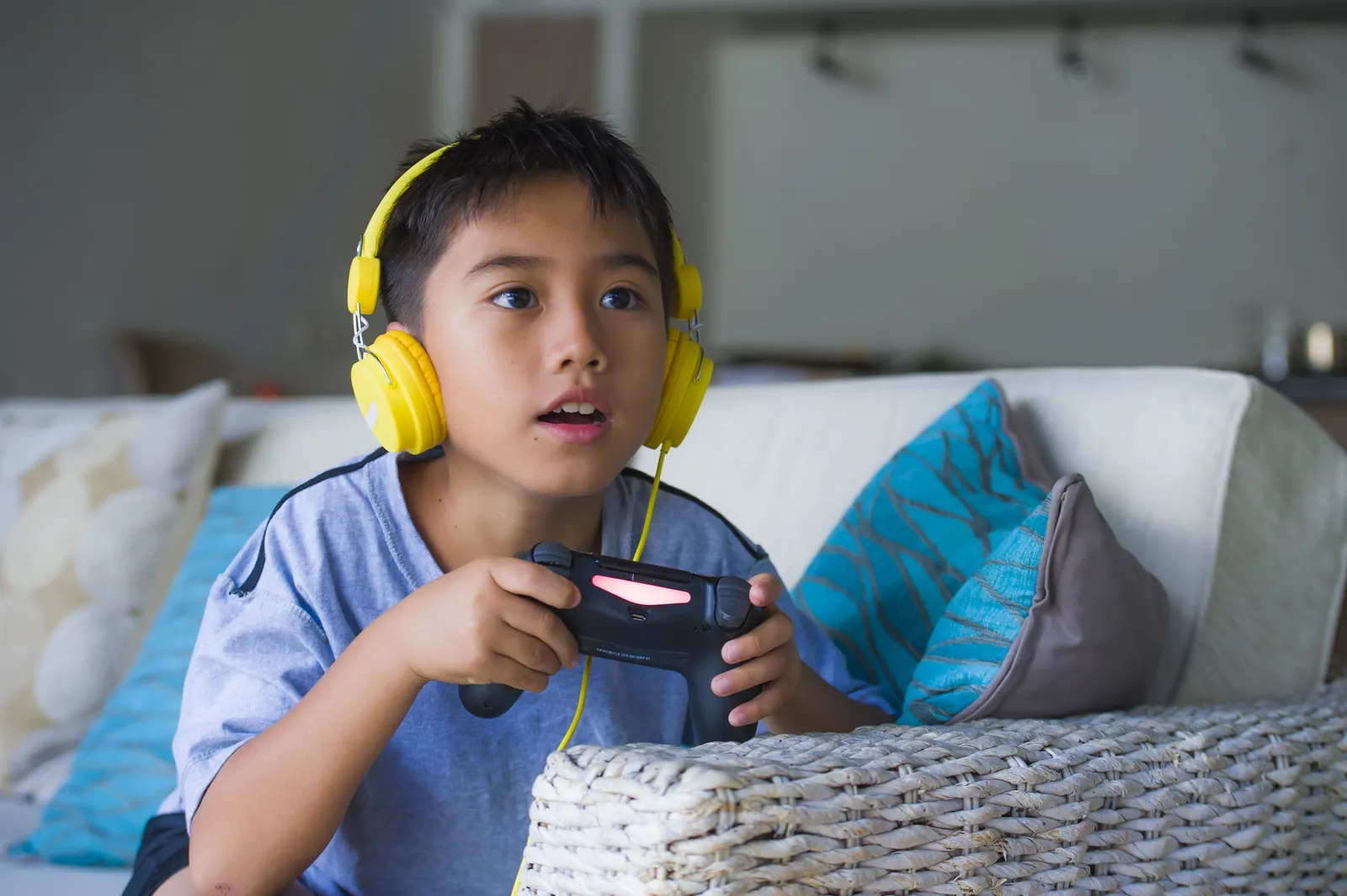Imagem de capa do artigo COMO OS JOGOS ELETRÔNICOS CONTRIBUEM PARA O DESENVOLVIMENTO INFANTIL?