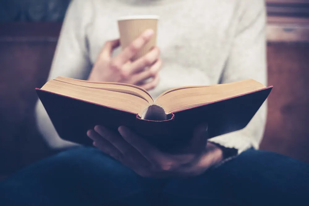 Imagem de capa do artigo 4 LIVROS EM ESPANHOL PARA PRATICAR O IDIOMA