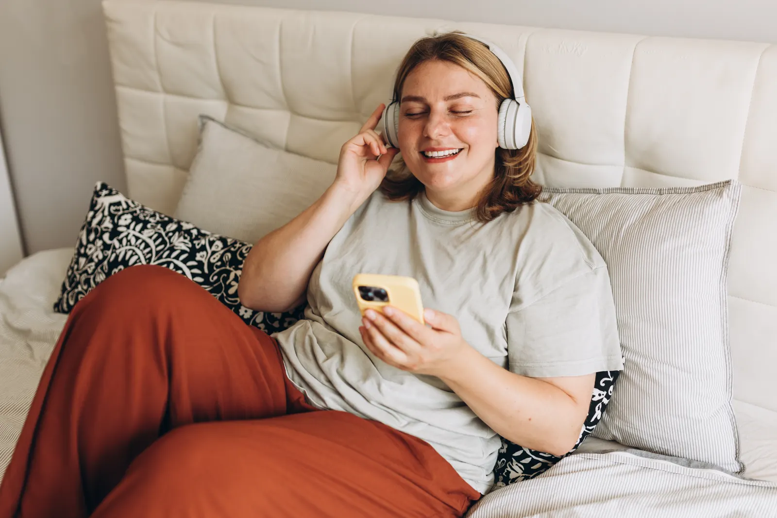 Imagem de capa do artigo PODCASTS PARA PRATICAR INGLÊS EM DIFERENTES NÍVEIS