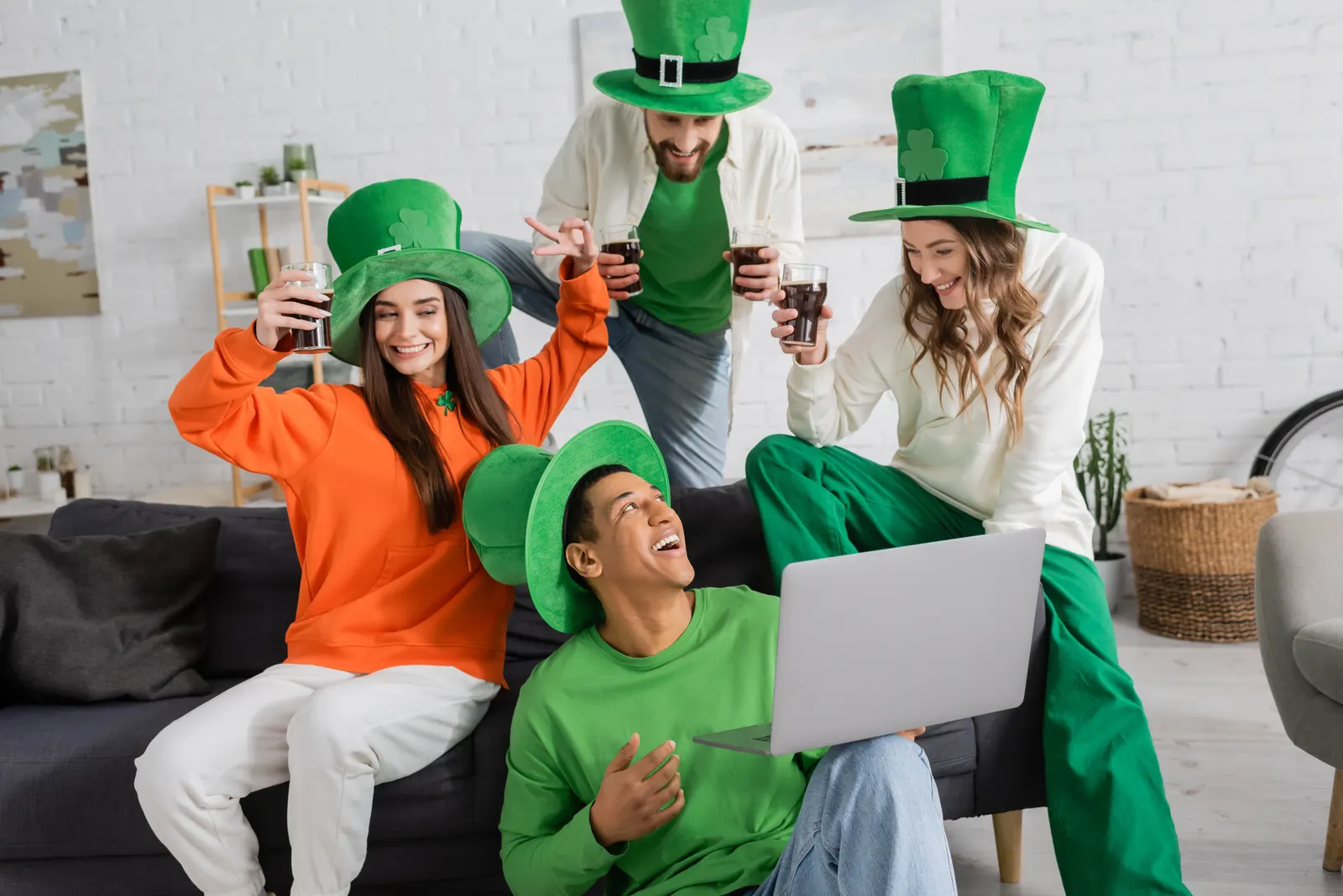 Imagem de capa do artigo CONHEÇA EXPRESSÕES IDIOMÁTICAS PARA O ST. PATRICK’S DAY | YÁZIGI
