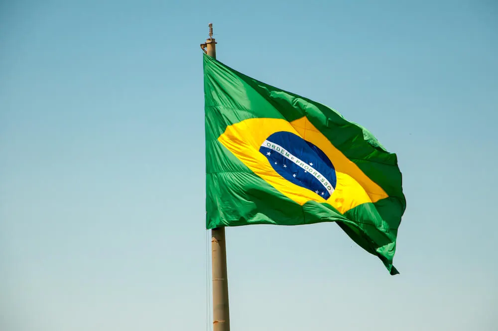 Imagem de capa do artigo COSTUMES BRASILEIROS QUE SERIAM INUSITADOS PARA OS AMERICANOS NOS EUA