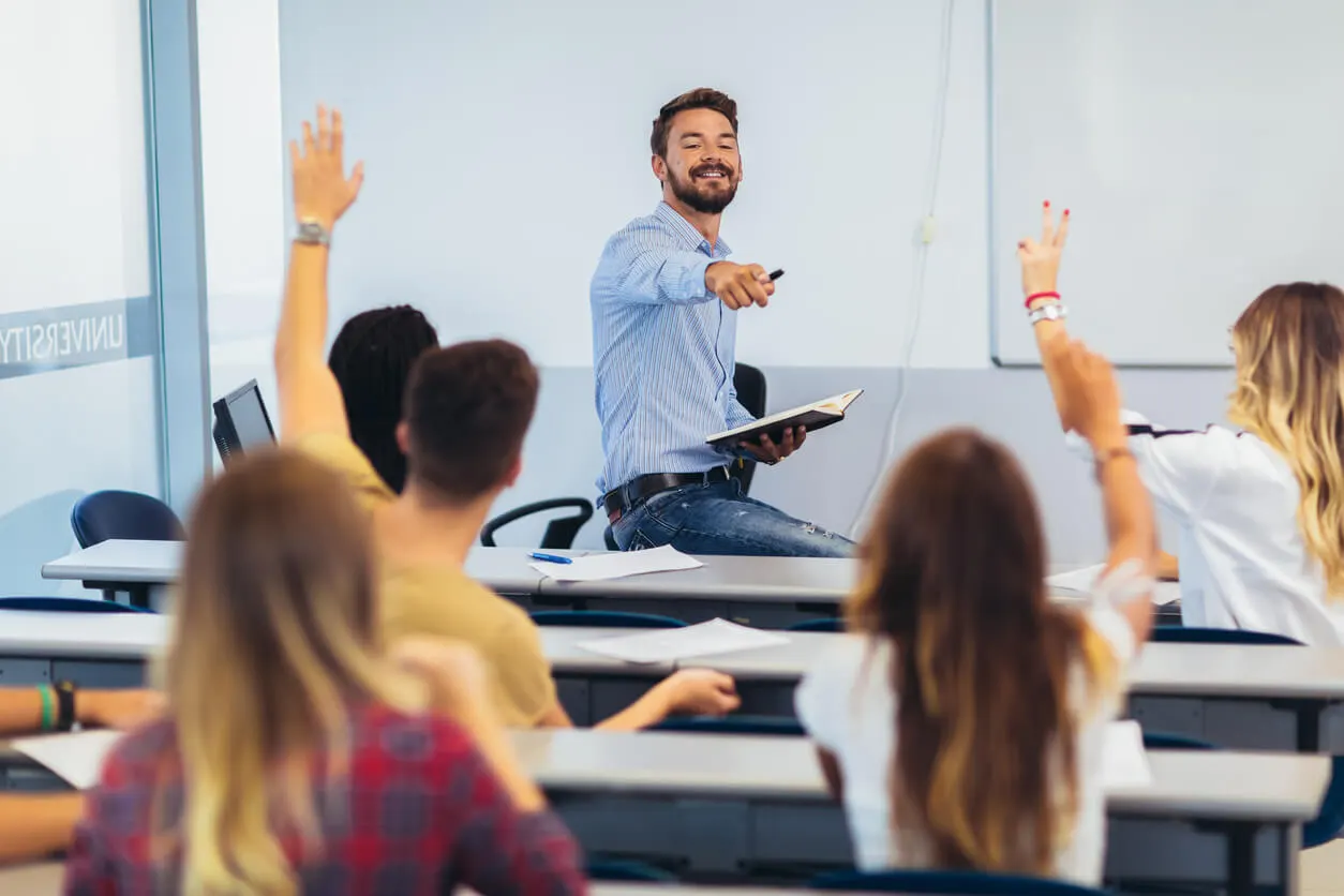 Imagem de capa do artigo COMO SEMPRE TER ALUNOS EM SUA ESCOLA DE INGLÊS?