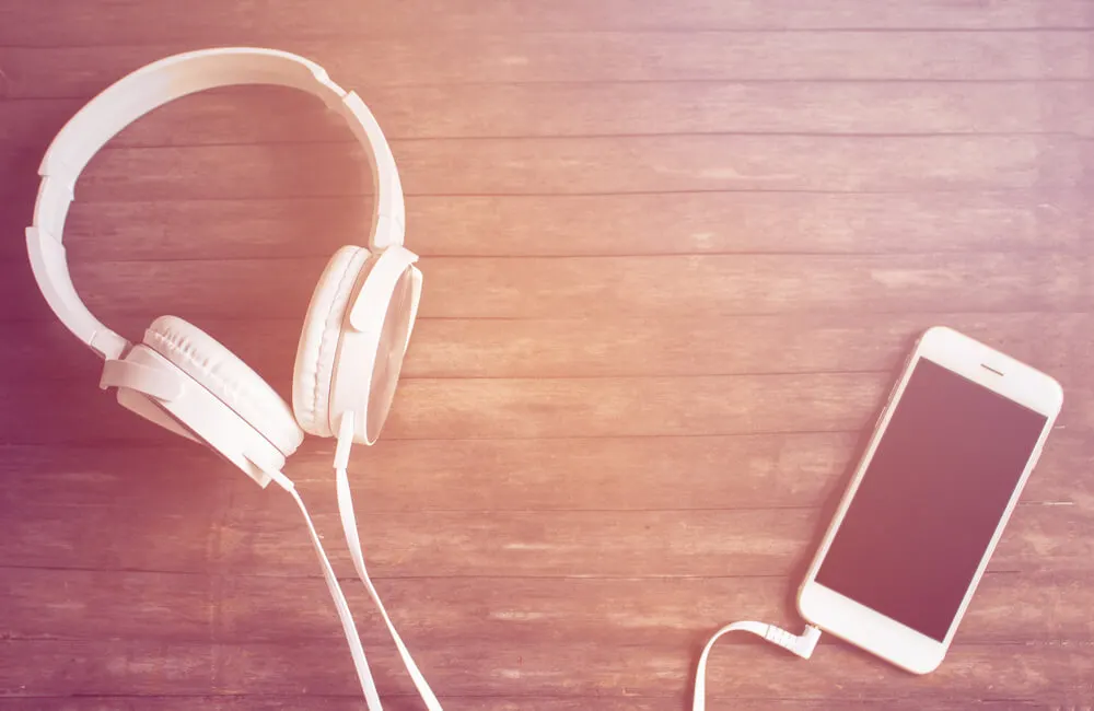 Imagem de capa do artigo PODCASTS EM INGLÊS PARA TREINAR O IDIOMA