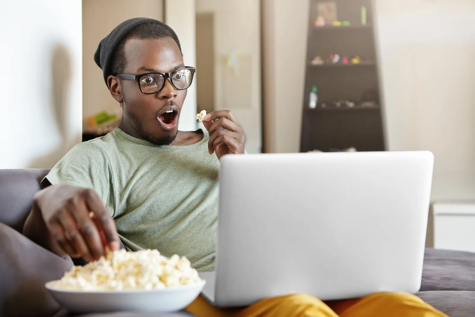 Imagem de capa do artigo 4 SÉRIES PARA ASSISTIR EM 2021
