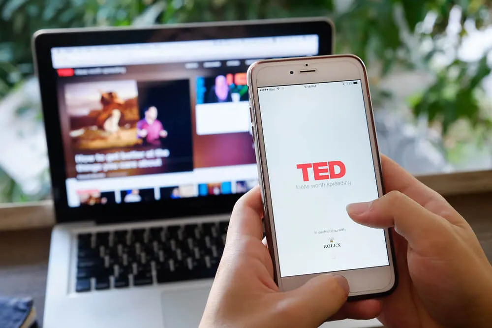 Imagem de capa do artigo 6 TED TALKS SOBRE SUSTENTABILIDADE PARA PRATICAR O INGLÊS