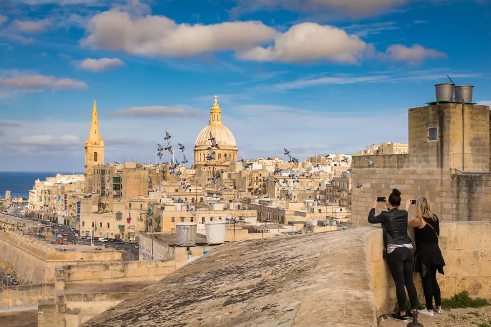 Imagem de capa do artigo POR QUE MALTA É UM BOM DESTINO PARA FAZER INTERCÂMBIO?