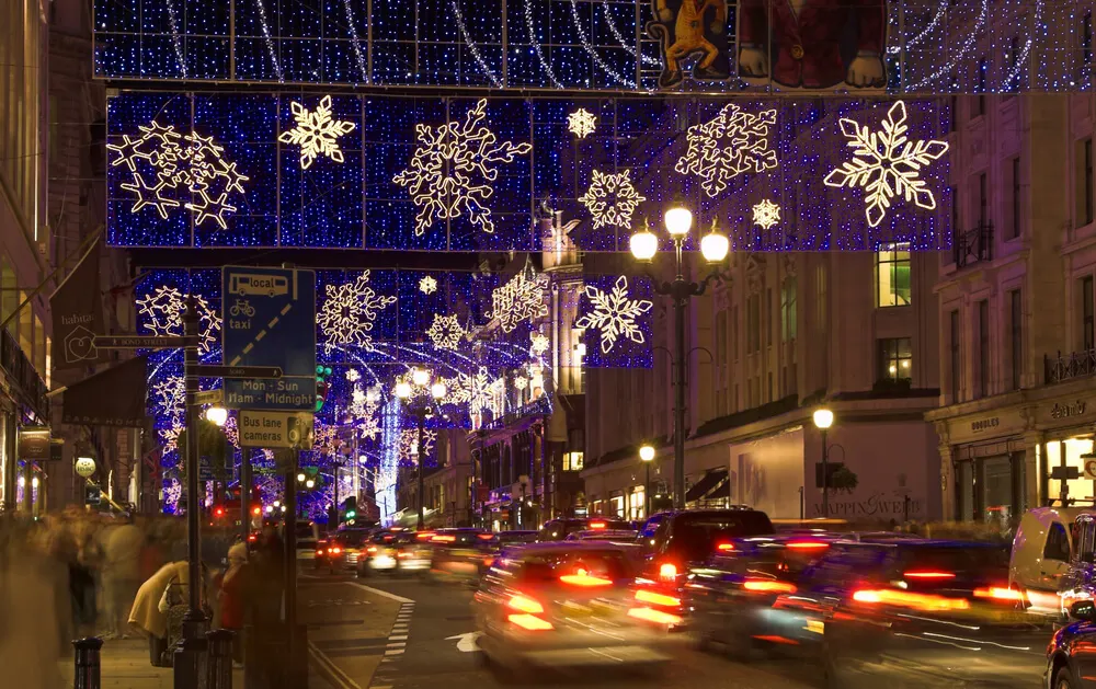 Imagem de capa do artigo DECORAÇÕES TÍPICAS DE NATAL EM DIFERENTES LUGARES DO MUNDO