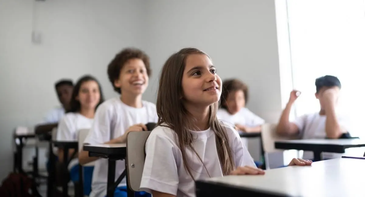 Imagem de capa do artigo DESCUBRA COMO DIFERENCIAR SUA ESCOLA! DA ESCOLHA DO LIVRO DE INGLÊS À METODOLOGIA DE ENSINO IDEAL