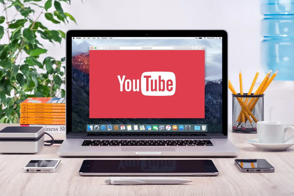 Imagem de capa do artigo 6 SENTIMENTOS QUE SÓ UM YOUTUBER TEM